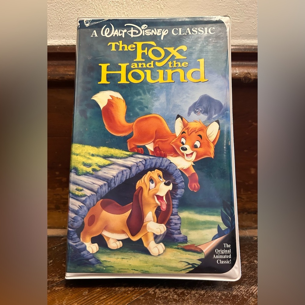 Walt Disney The Fox and the Hound Home Video - BLACK DIAMOND EDITION